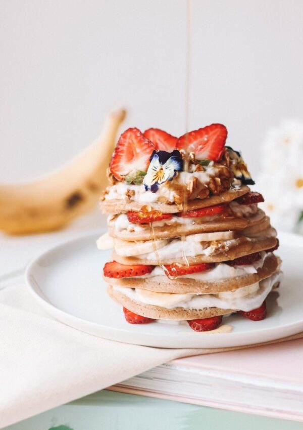 Panqueques de Avena con Crema de Coco Batida